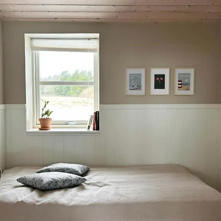 Beautiful Near On Secluded Plot بيت للعطل