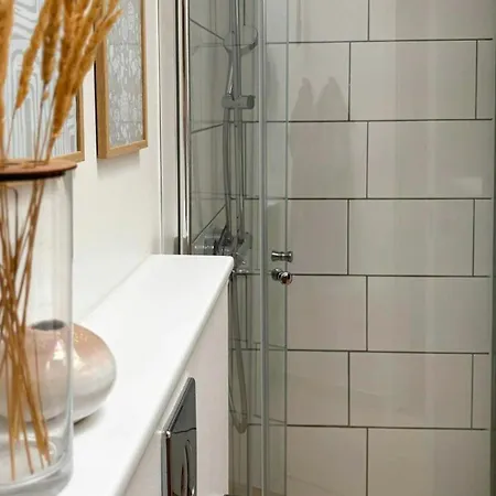 Beautiful Near On Secluded Plot