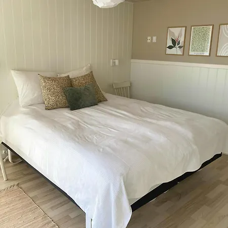 بيت للعطل Beautiful Near On Secluded Plot